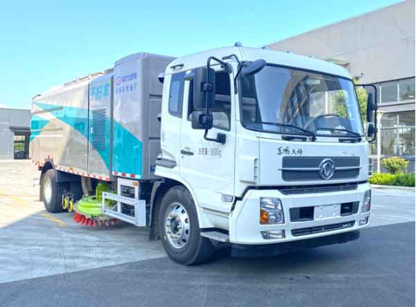 天錦CL5180TXCBEV型純電動(dòng)吸塵車